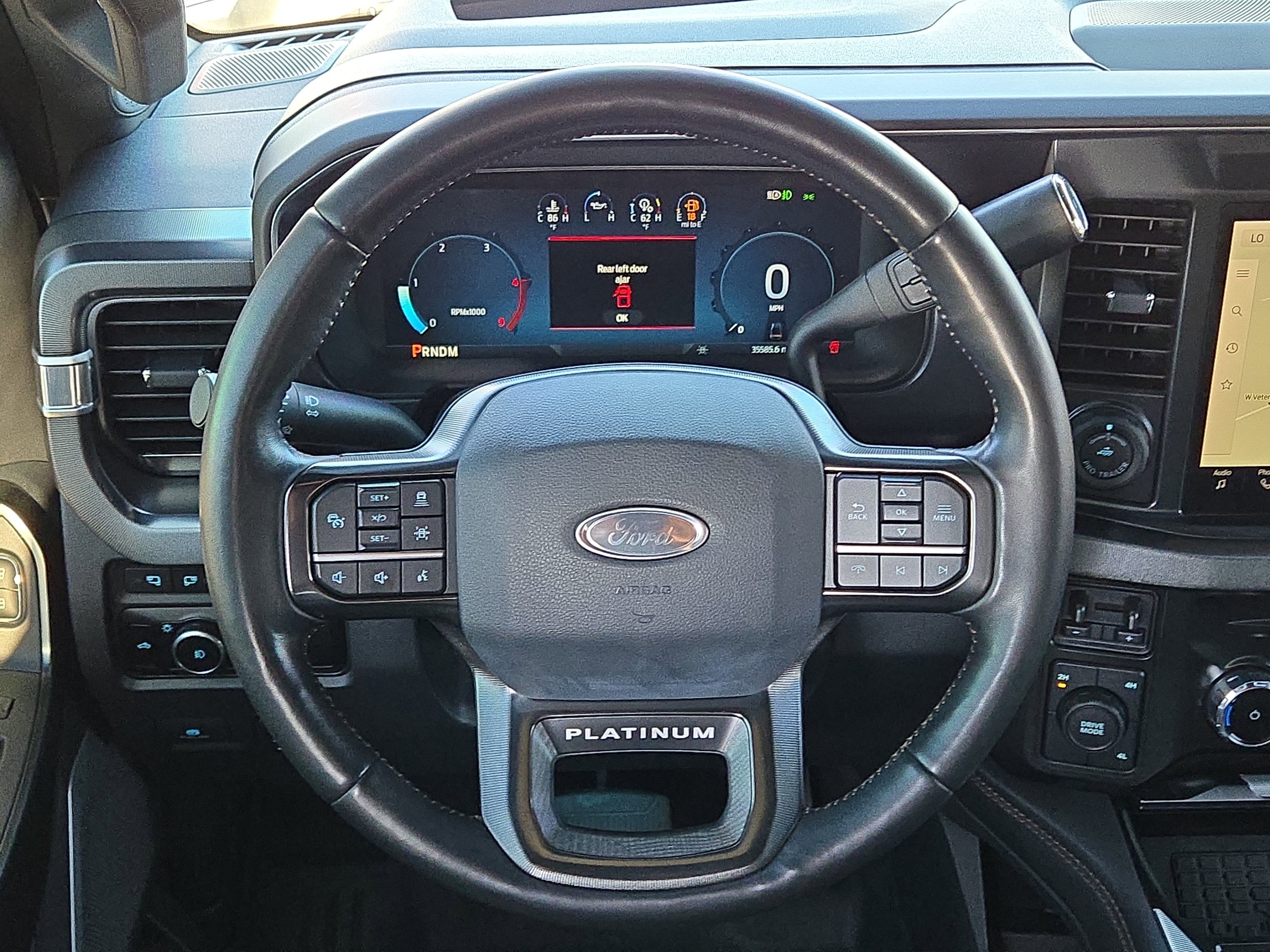 Used 2023 Ford F450 Platinum w/ FX4 Off-Road Package image 21