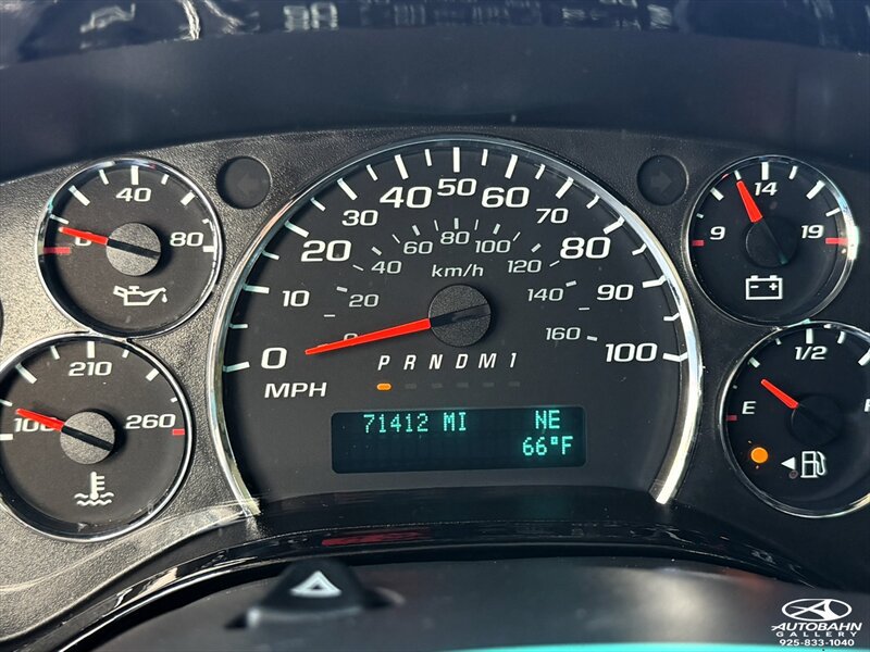 Used 2017 GMC Savana 2500 RWD image 11