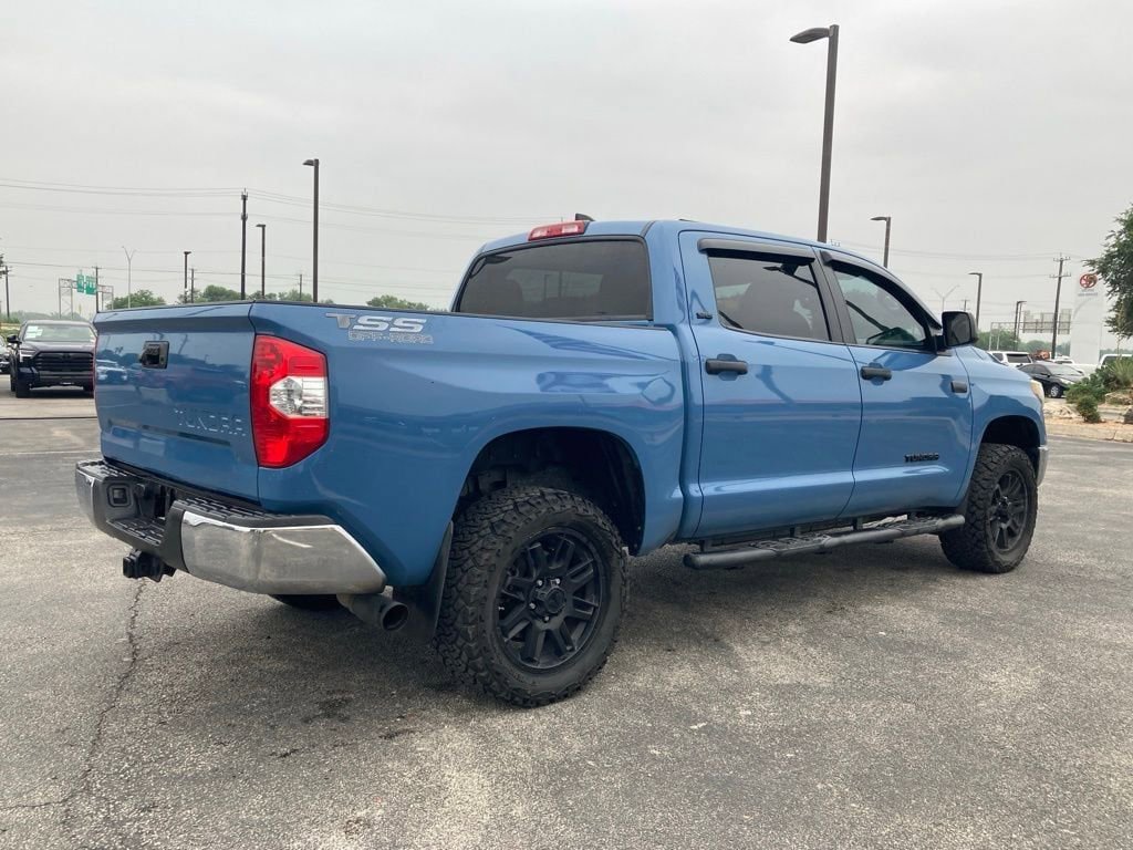 Used 2021 Toyota Tundra SR5 w/ SR5 Upgrade Package RWD image 5