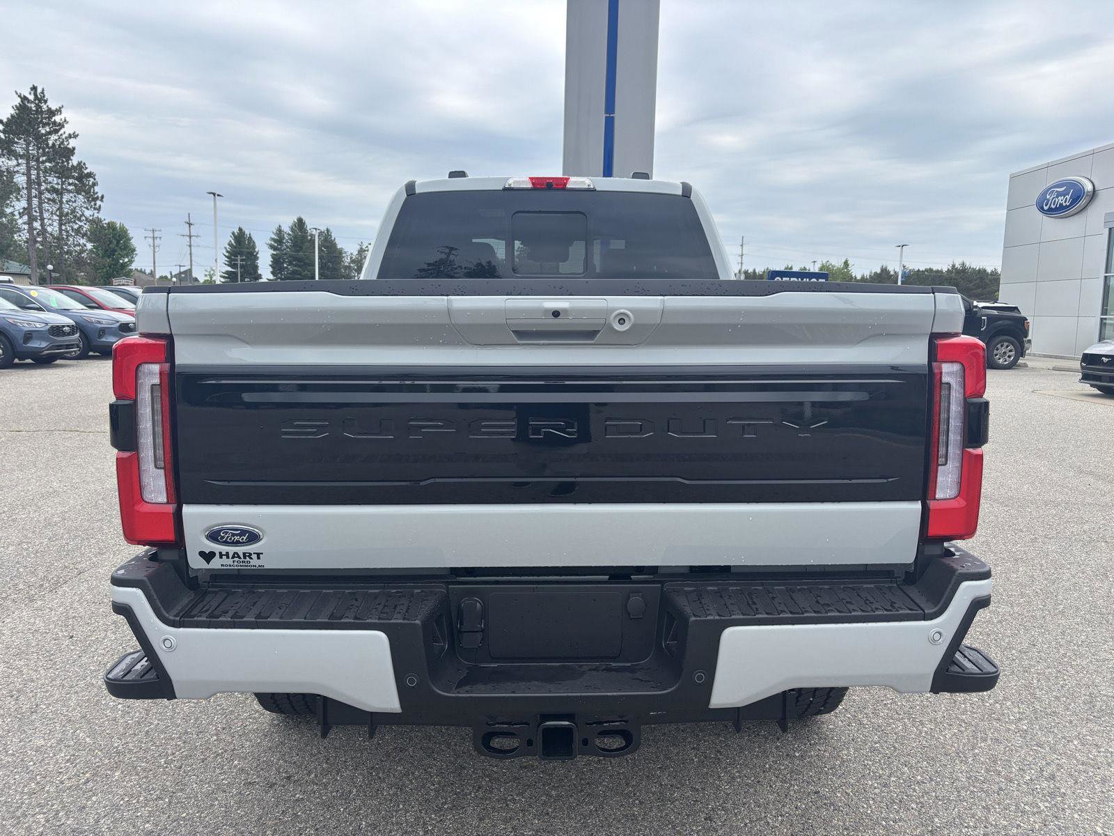 New 2025 Ford F350 Platinum image 4