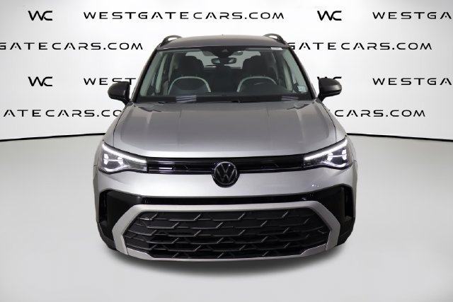 Used 2025 Volkswagen Taos S FWD image 2