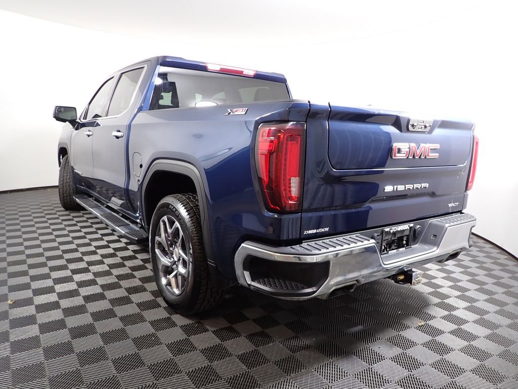 Used 2023 GMC Sierra 1500 SLT w/ SLT Premium Package image 12