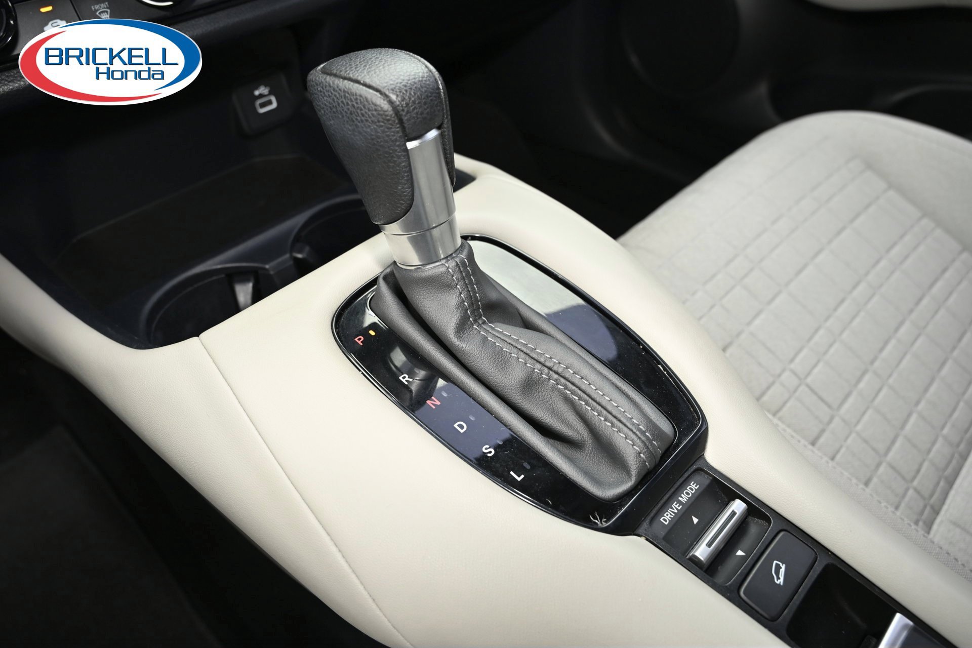 Used 2023 Honda HR-V LX image 25