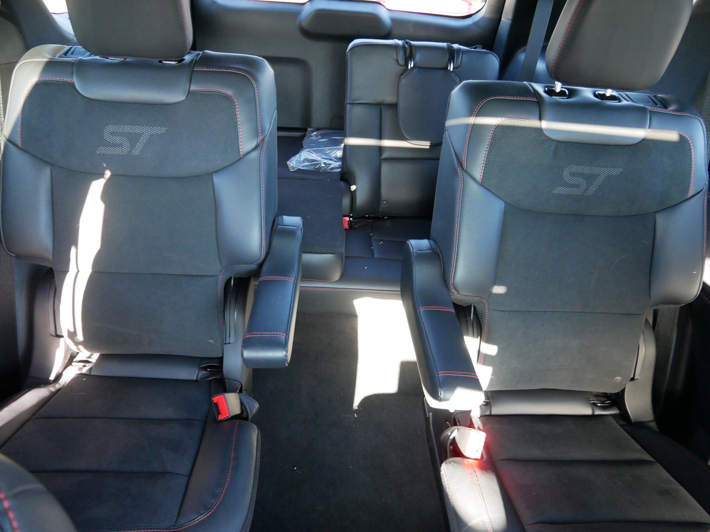 Used 2026 Ford Explorer ST w/ Sun And Sound Package AWD/4WD image 13