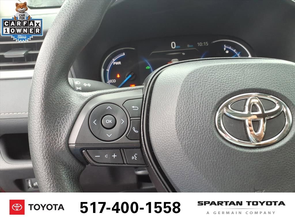 Used 2025 Toyota RAV4 LE image 17