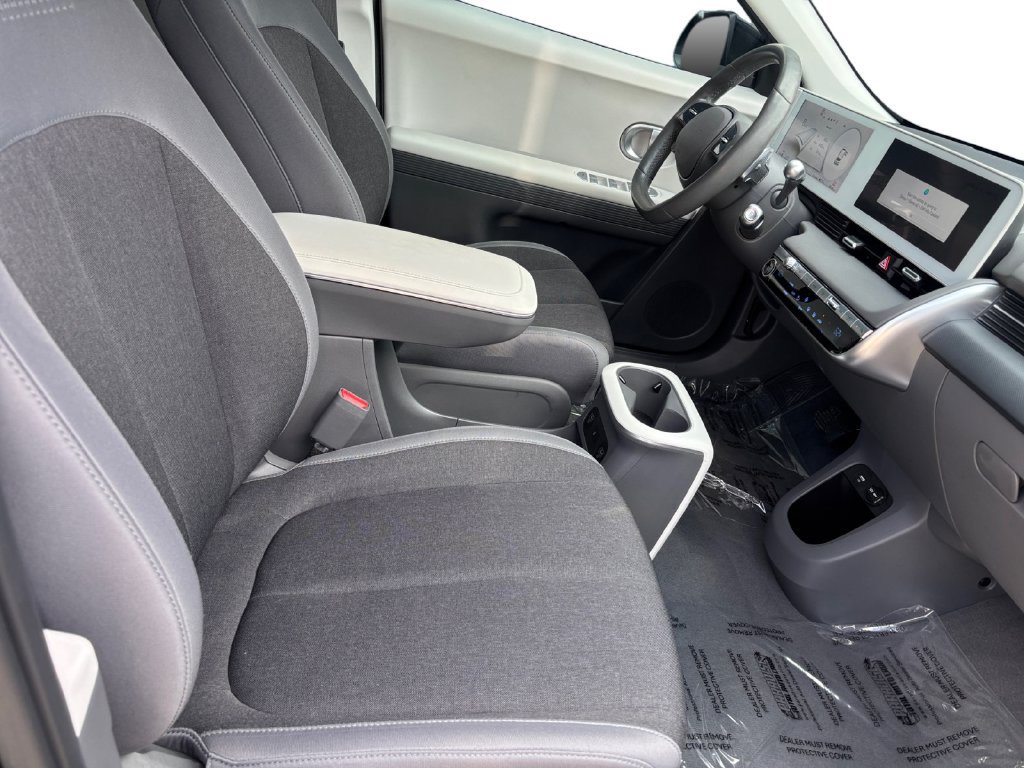 Used 2024 Hyundai Ioniq 5 SEL RWD image 16