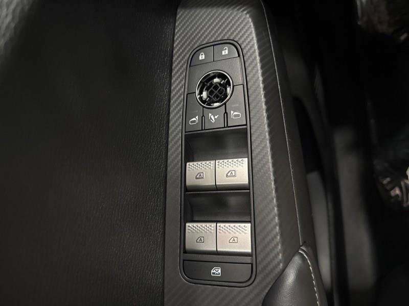 Used 2024 Mitsubishi Outlander SE image 57