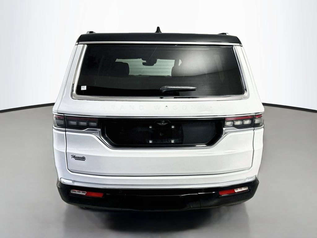 Used 2023 Jeep Grand Wagoneer 4WD image 6