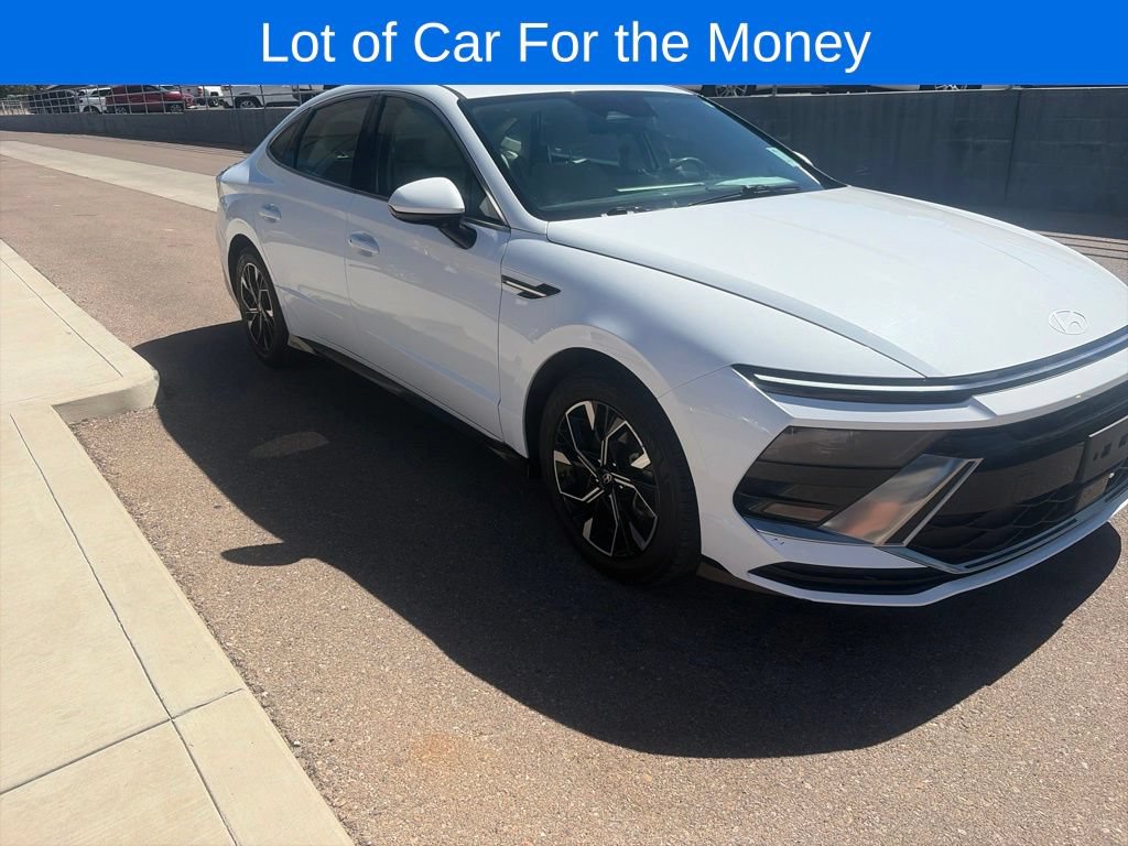 Used 2024 Hyundai Sonata SEL FWD image 3