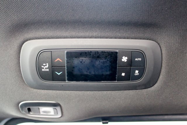 Used 2023 Chrysler Pacifica Limited w/ S Appearance Package image 41