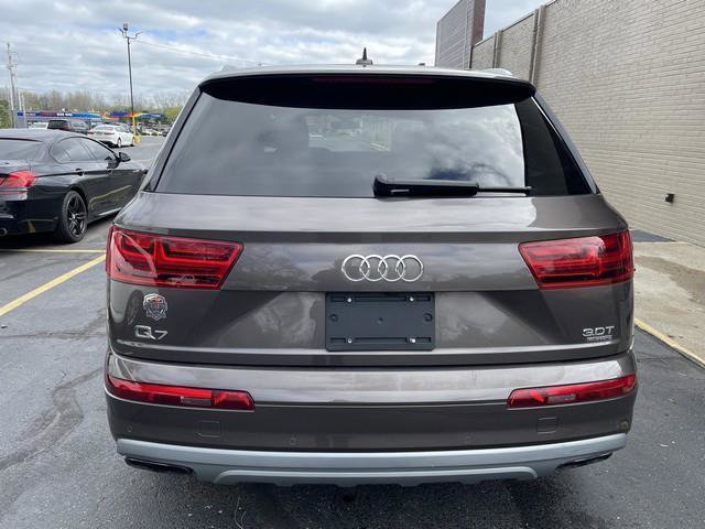 Used 2017 Audi Q7 3.0T Premium Plus w/ Premium Plus Package AWD/4WD image 6