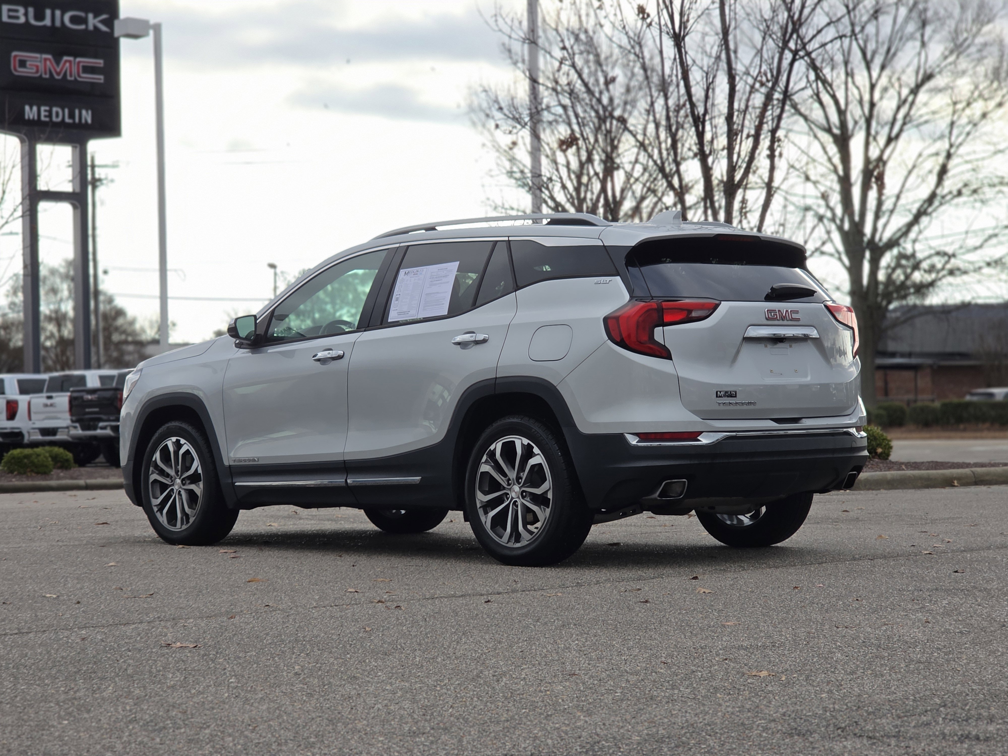 Used 2020 GMC Terrain SLT w/ Preferred Package image 5