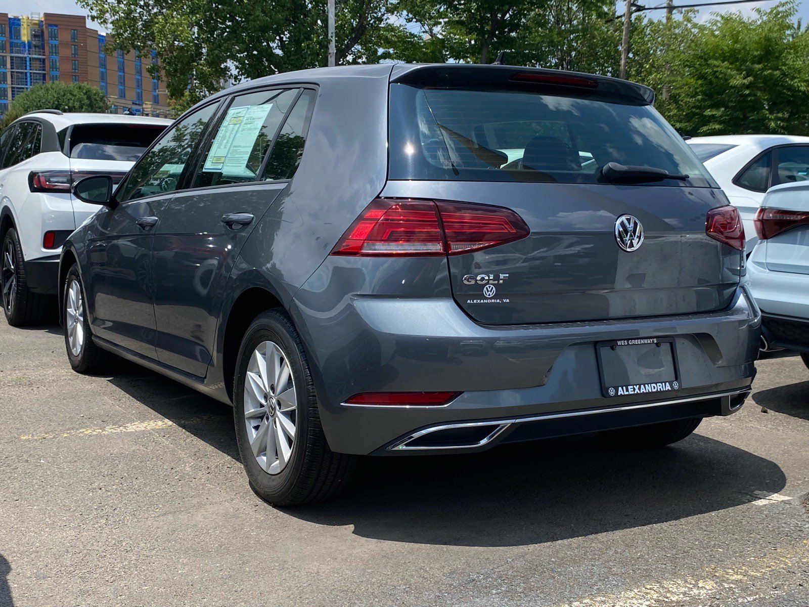 Used 2019 Volkswagen Golf S FWD image 2
