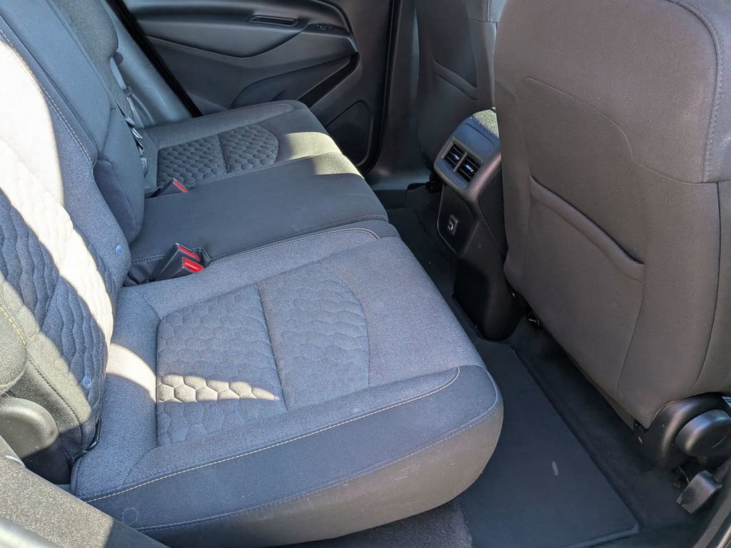 Used 2020 Chevrolet Equinox LT image 24