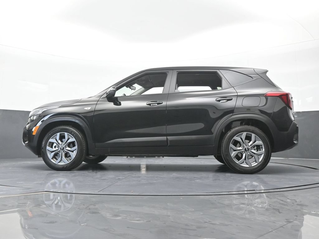 Used 2026 Kia Seltos LX FWD image 57