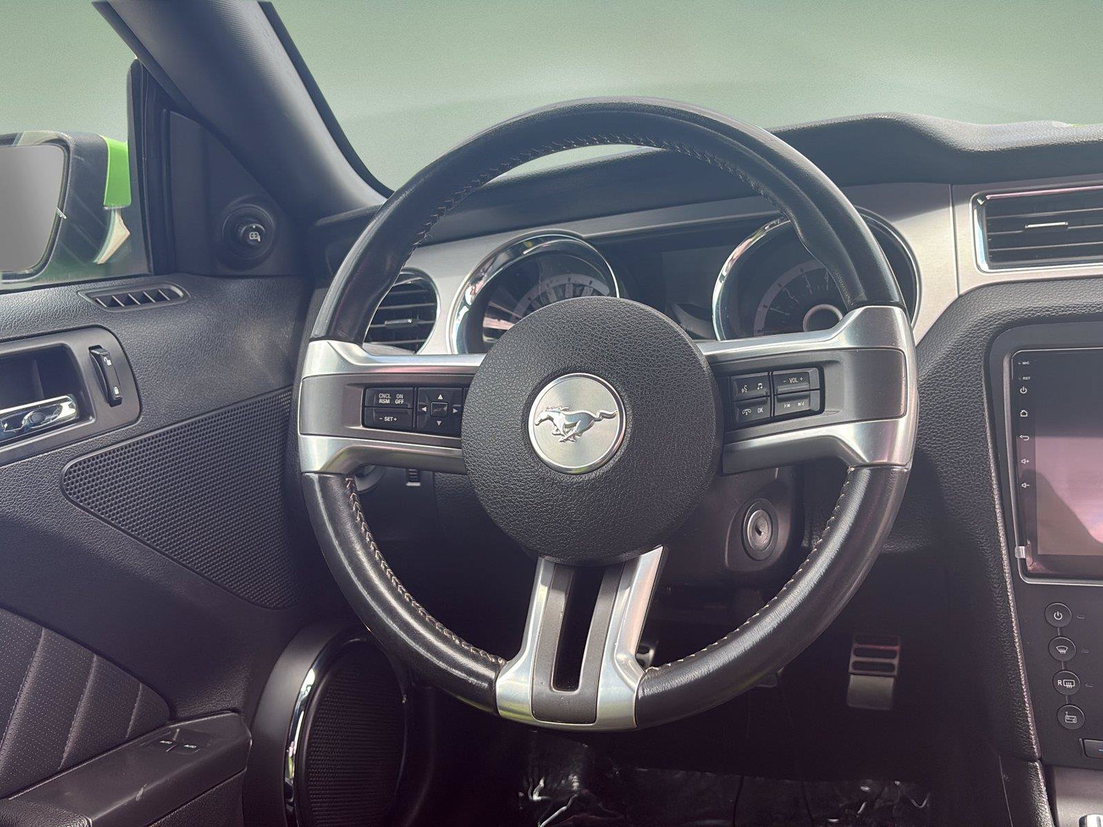 Used 2013 Ford Mustang GT Premium w/ GT Coupe Accessory Pkg 5 RWD image 12