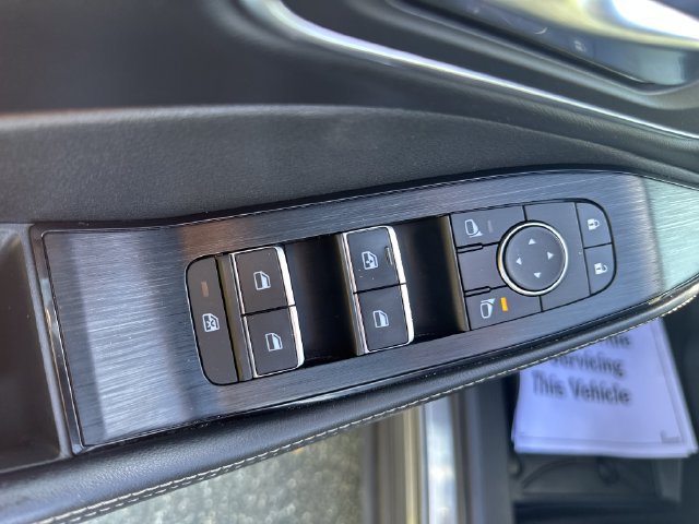 Used 2021 Nissan Rogue SL AWD/4WD image 11