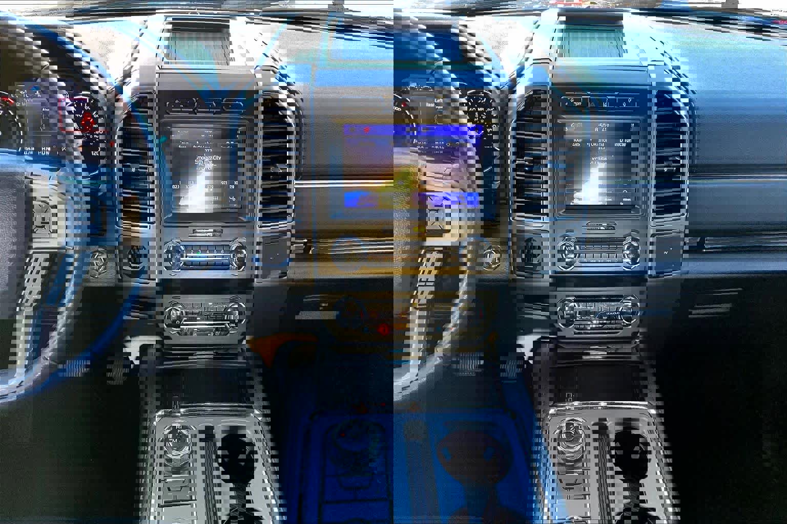 Used 2021 Ford Expedition XLT image 6