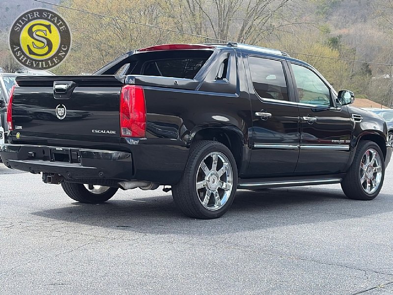 Used 2009 Cadillac Escalade EXT AWD/4WD image 6