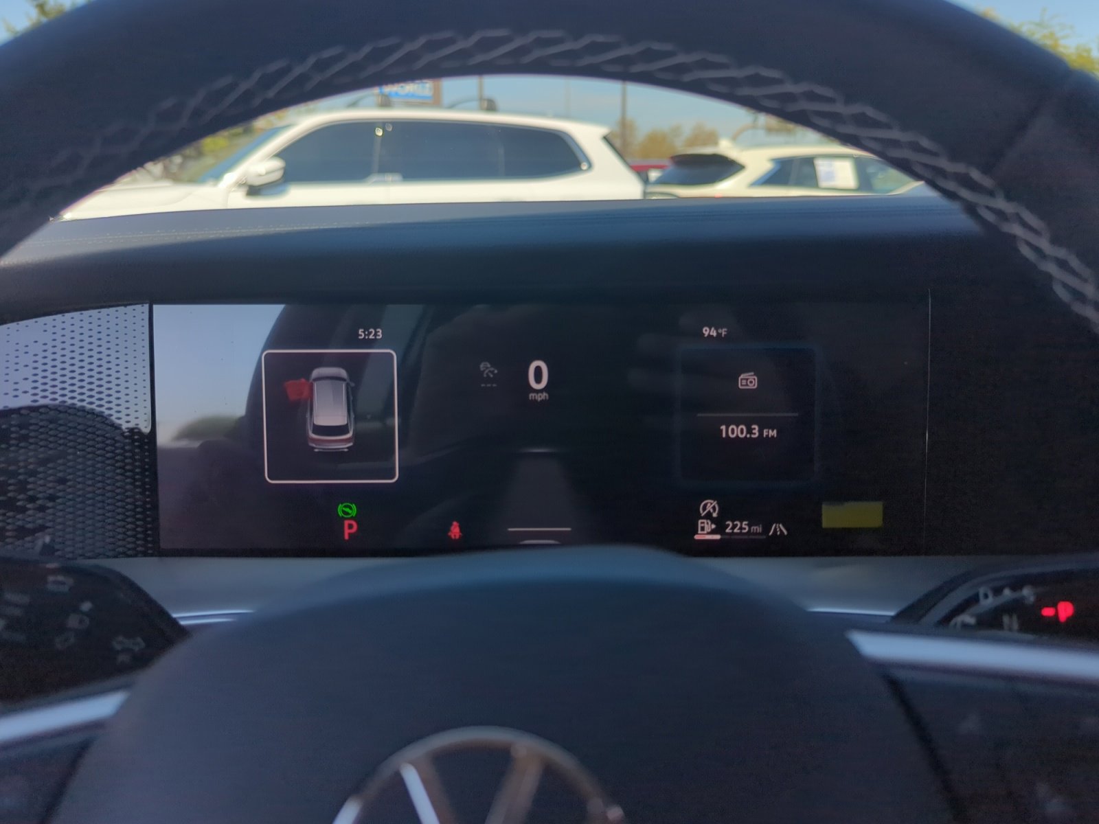 New 2025 Volkswagen Tiguan SE image 11