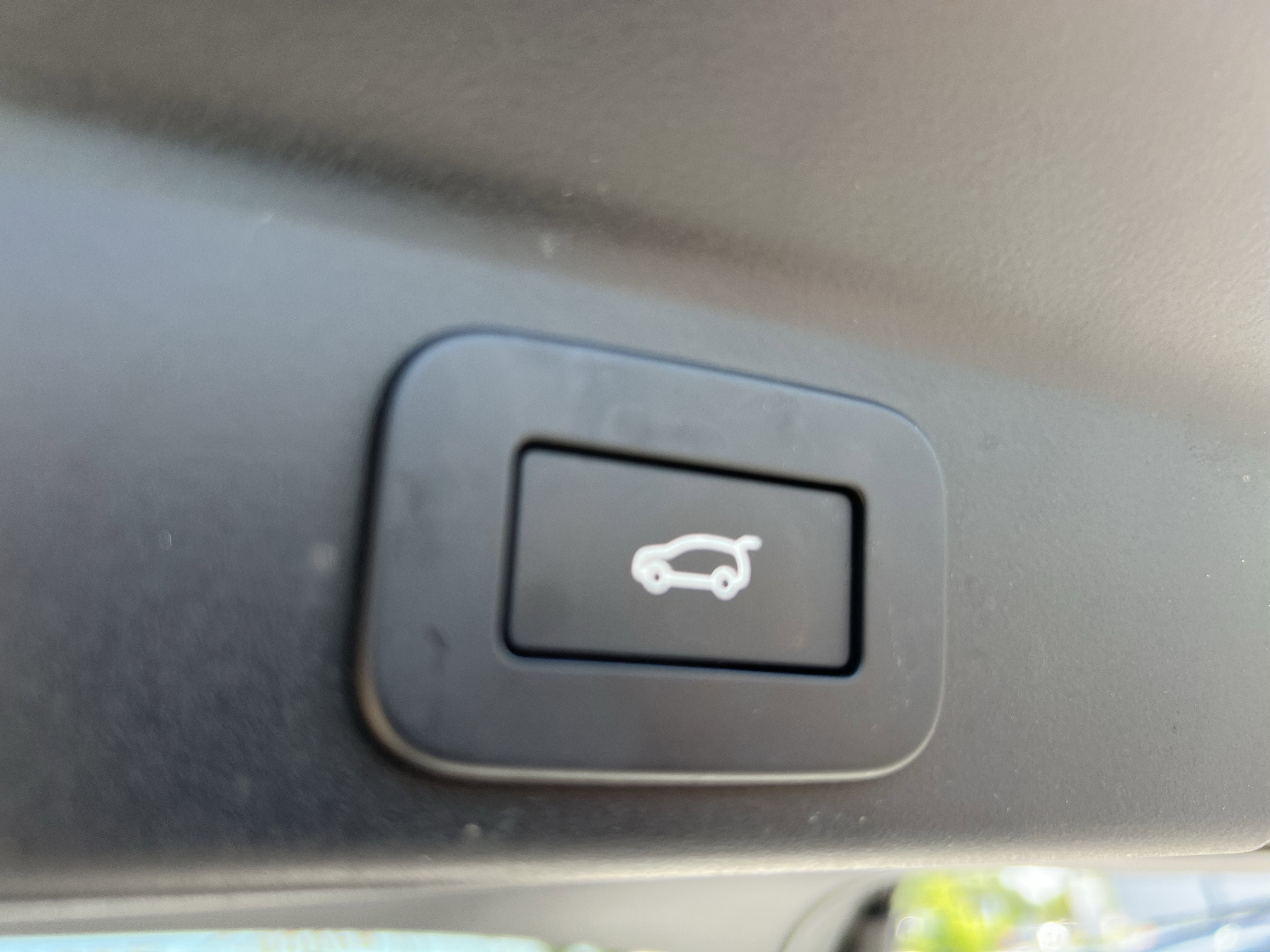 Used 2026 Jaguar F-PACE R-Dynamic S AWD/4WD image 36
