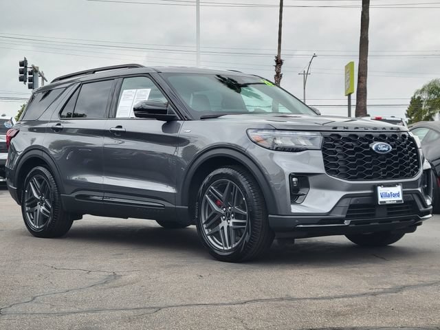 Used 2026 Ford Explorer ST-Line w/ ST-Line Street Pack RWD image 31