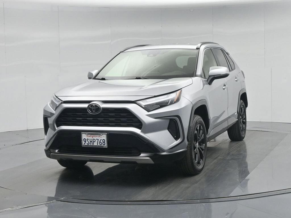 Used 2025 Toyota RAV4 SE AWD/4WD image 58