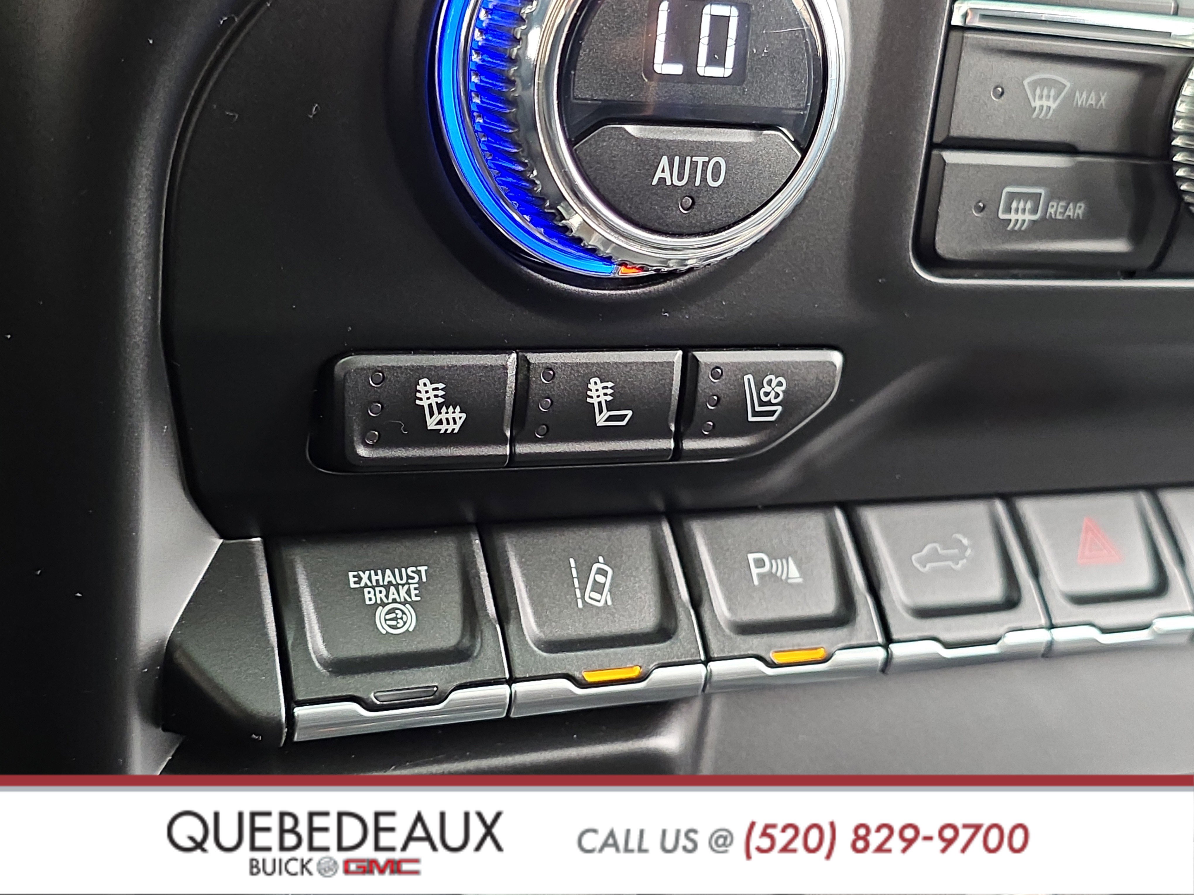 Used 2023 GMC Sierra 3500 Denali AWD/4WD image 24