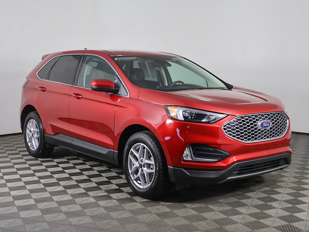 Used 2024 Ford Edge SEL w/ Convenience Package AWD/4WD image 2