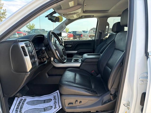 Used 2018 Chevrolet Silverado 1500 LTZ Z71 w/ LTZ Plus Package AWD/4WD image 14