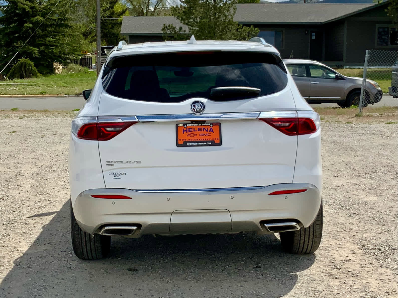 Used 2022 Buick Enclave Premium AWD/4WD image 4