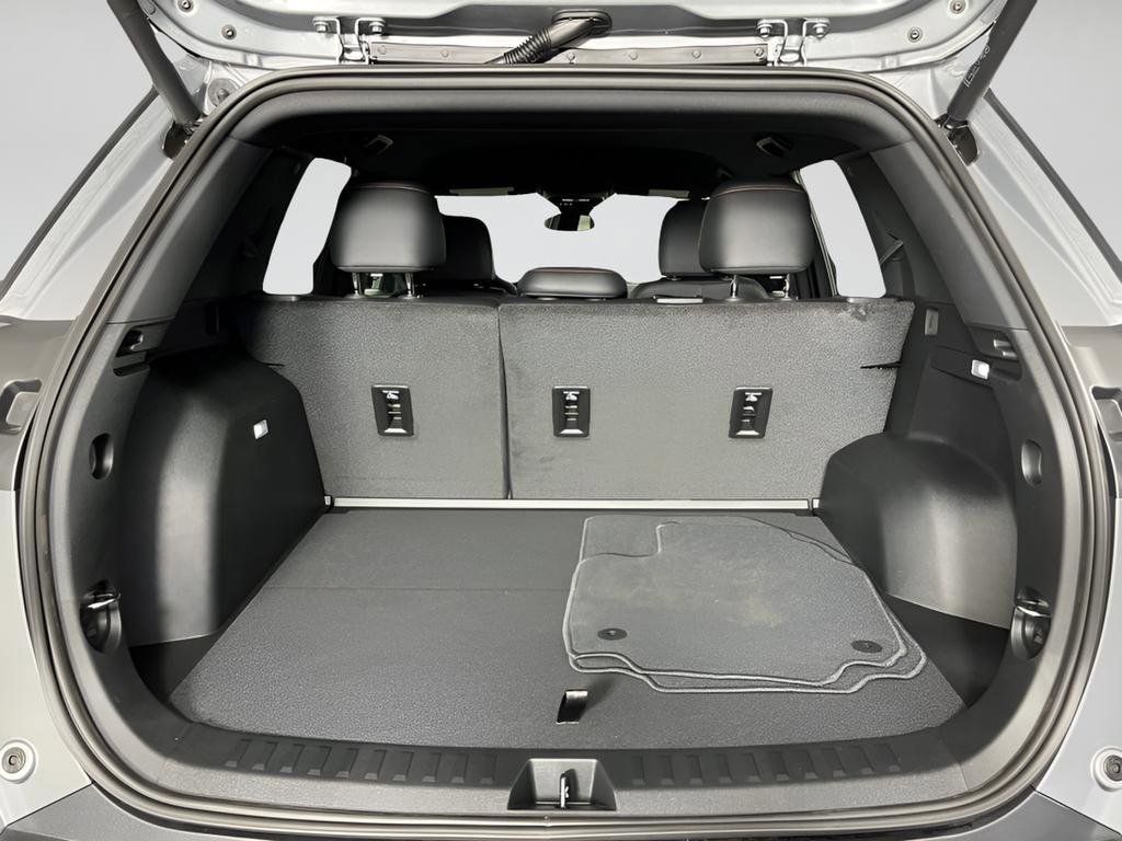 New 2026 Chevrolet Equinox RS w/ Convenience Package III AWD/4WD image 16