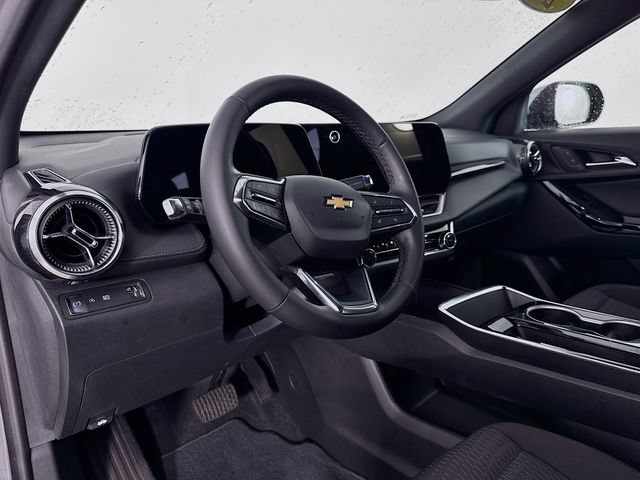 Used 2025 Chevrolet Equinox LT FWD image 9