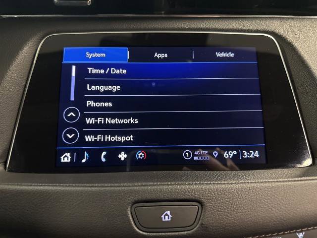 Used 2023 Cadillac XT4 Premium Luxury image 10