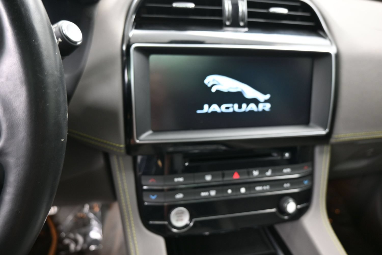 Used 2017 Jaguar F-PACE R-Sport AWD/4WD image 16