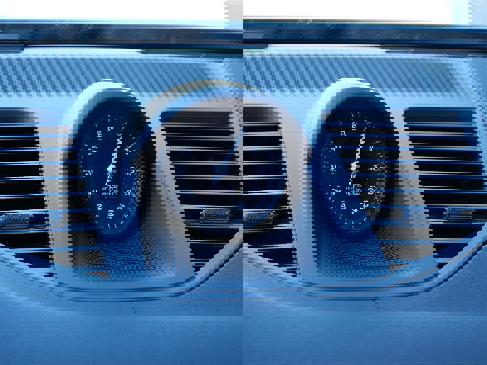 New 2026 Porsche Panamera 4 image 22