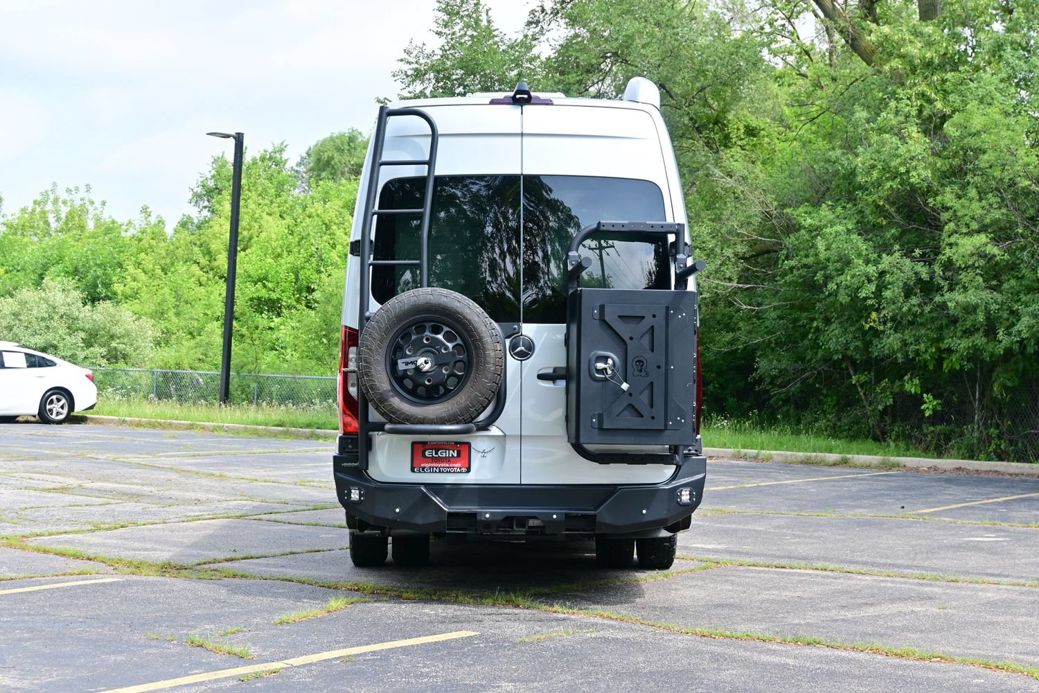 Used 2020 Mercedes-Benz Sprinter 3500 image 9