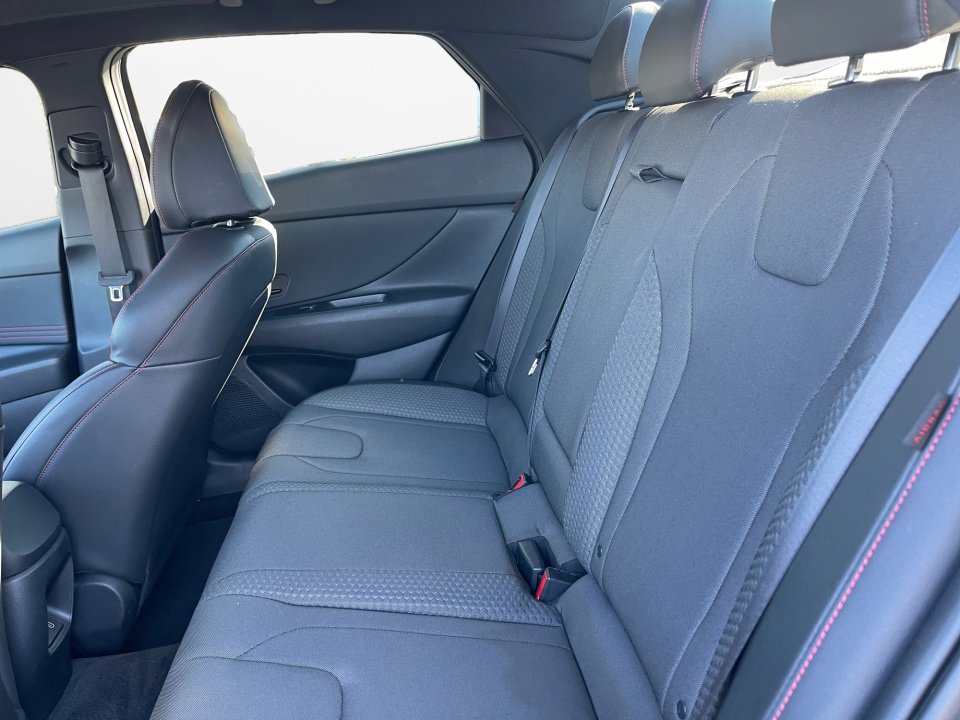 Certified 2025 Hyundai Elantra N Line image 13