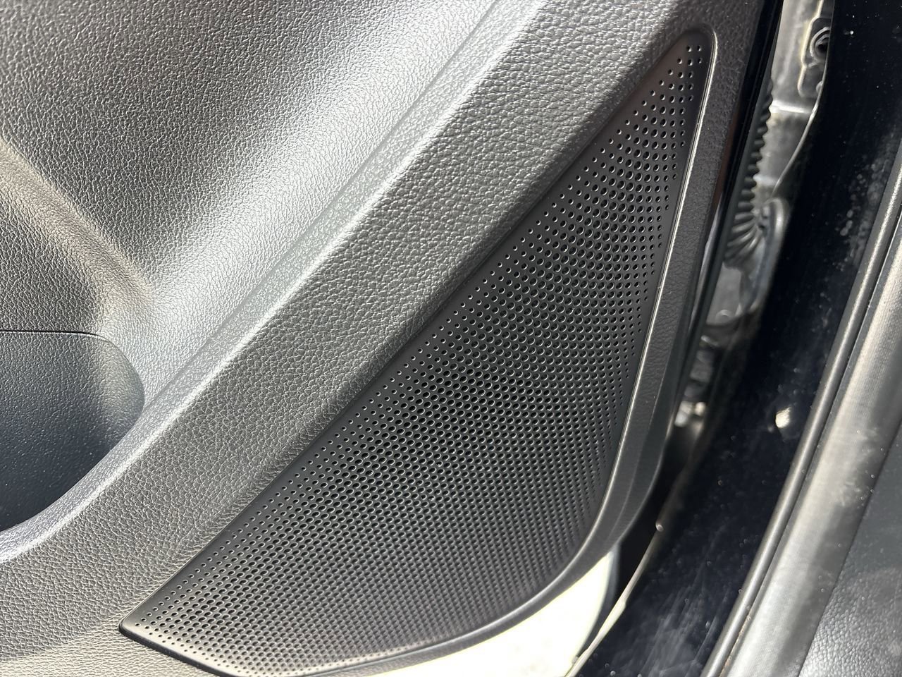 Used 2021 Ford Ranger Lariat w/ Technology Package image 17