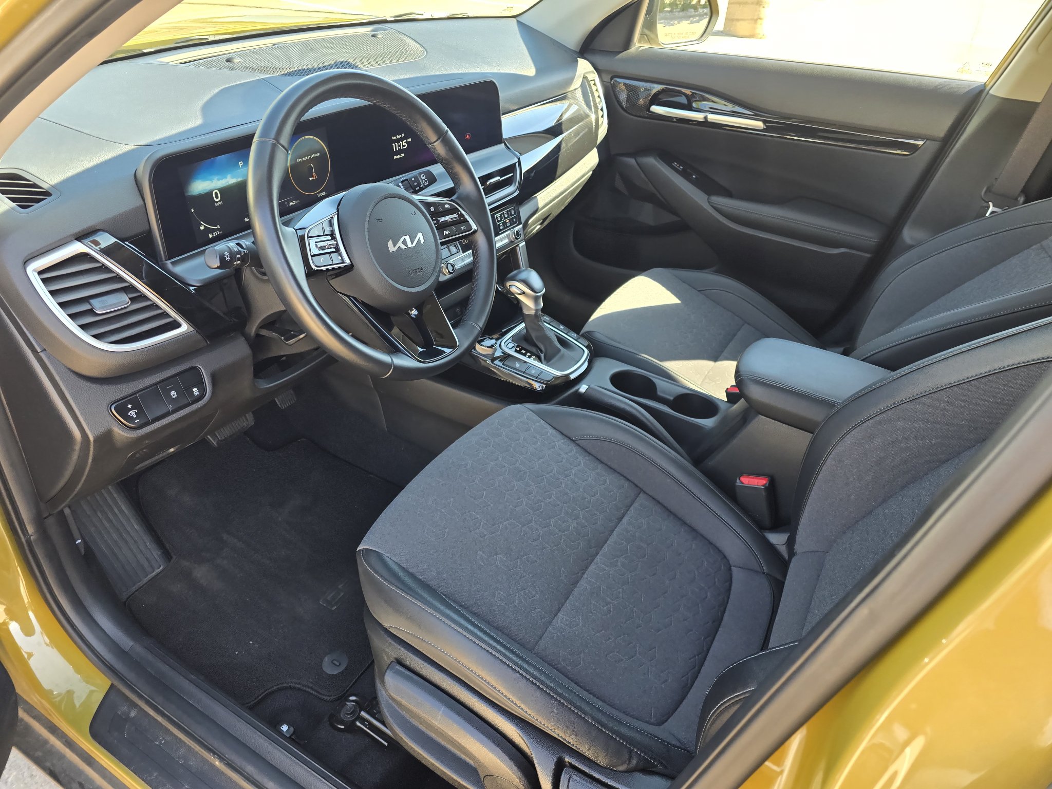 Used 2024 Kia Seltos S AWD/4WD image 26