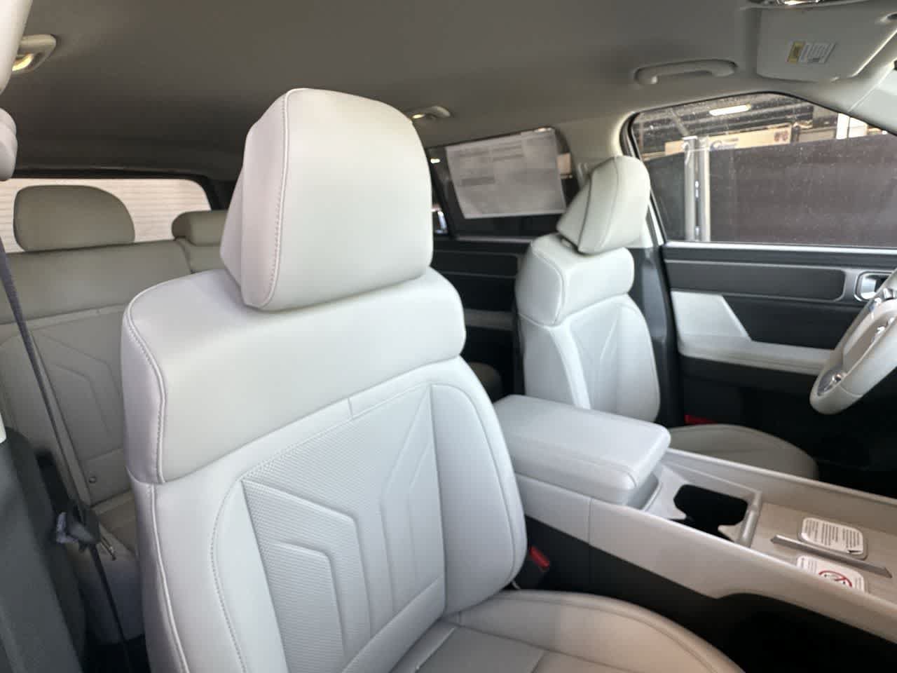 New 2027 Hyundai Santa Fe SEL FWD image 27
