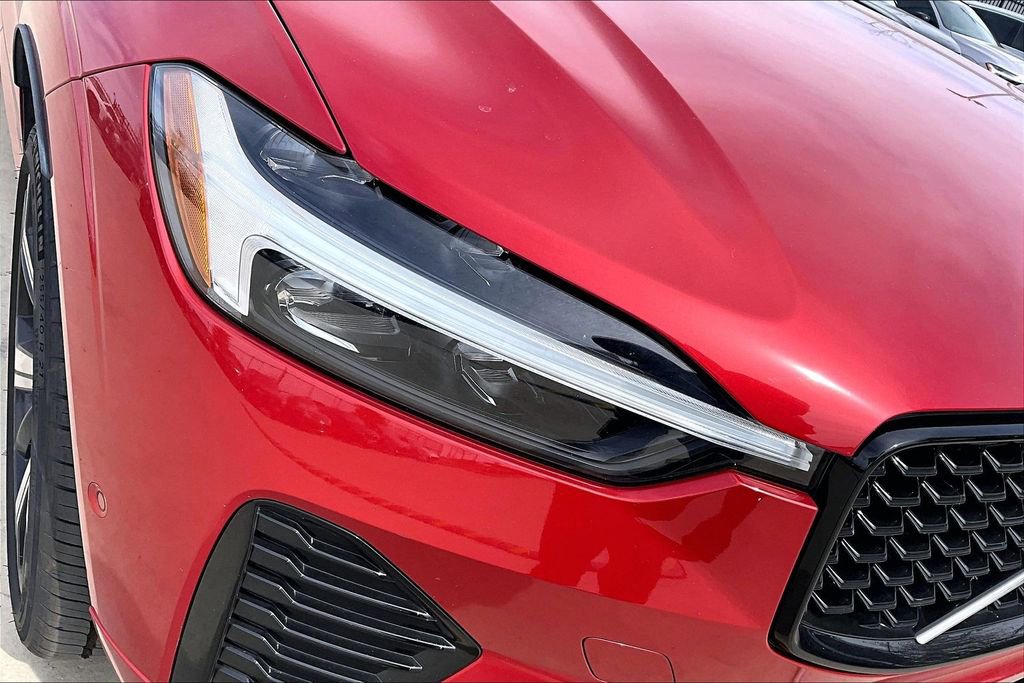 Used 2024 Volvo XC60 B5 Ultimate image 36