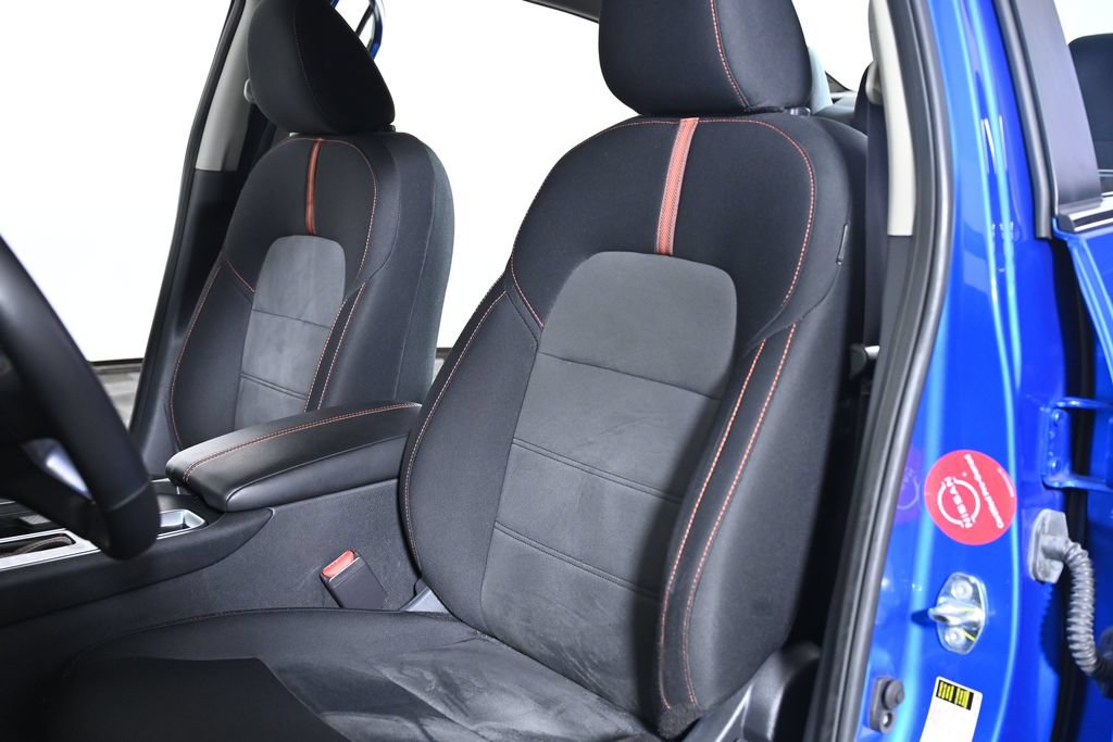 Certified 2024 Nissan Sentra SR FWD image 27