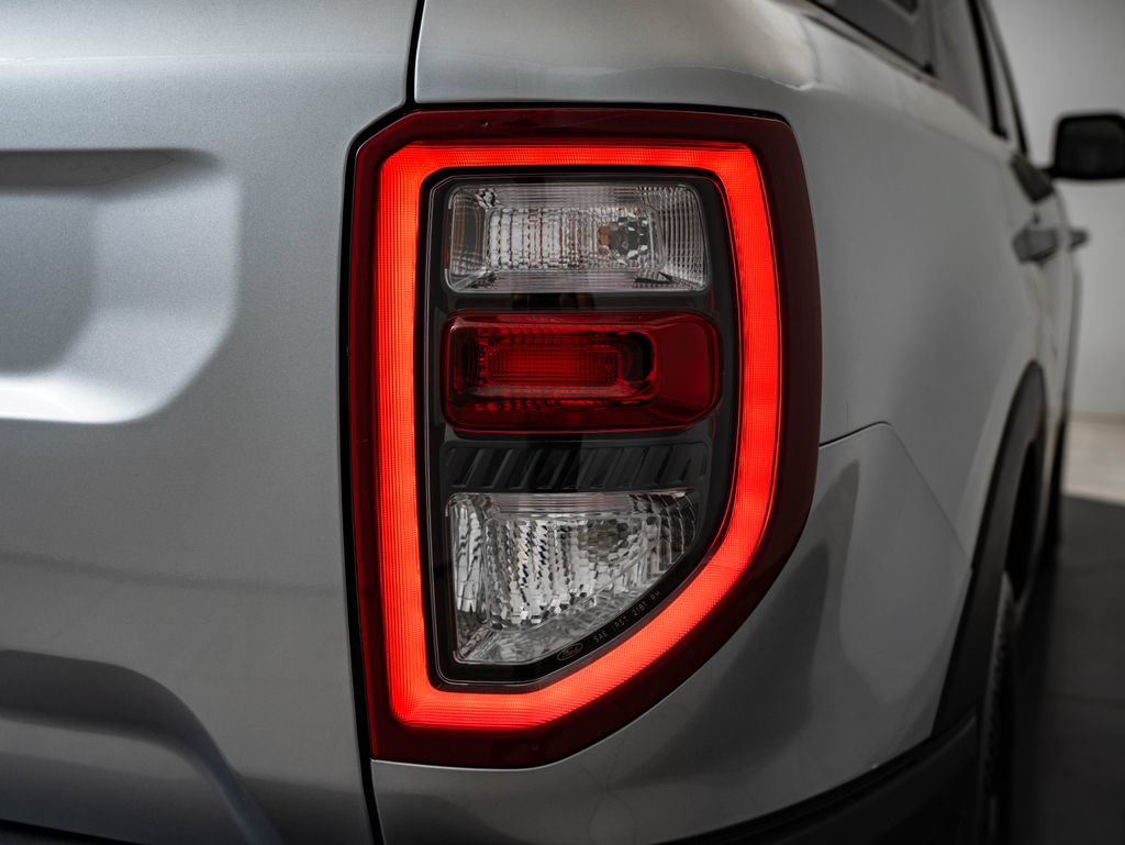 Used 2021 Ford Bronco Sport Outer Banks AWD/4WD image 9
