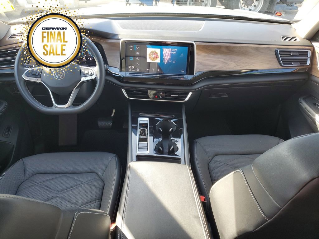 Used 2024 Volkswagen Atlas SE image 14