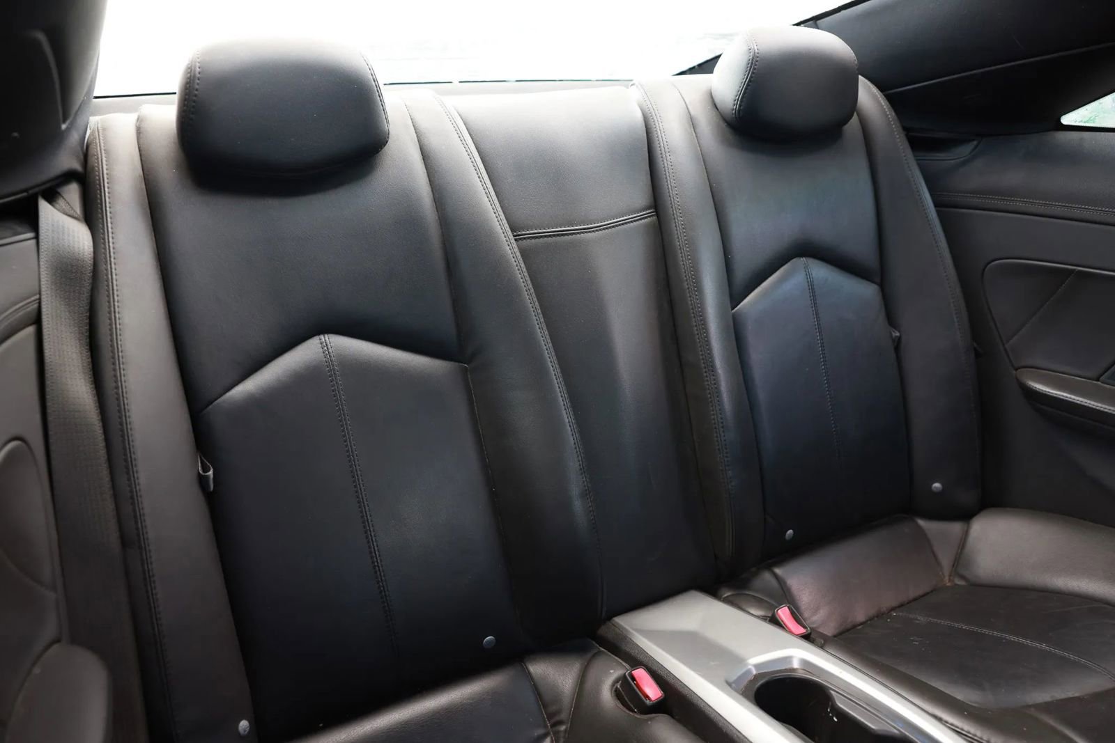 Used 2011 Cadillac CTS Coupe RWD image 22