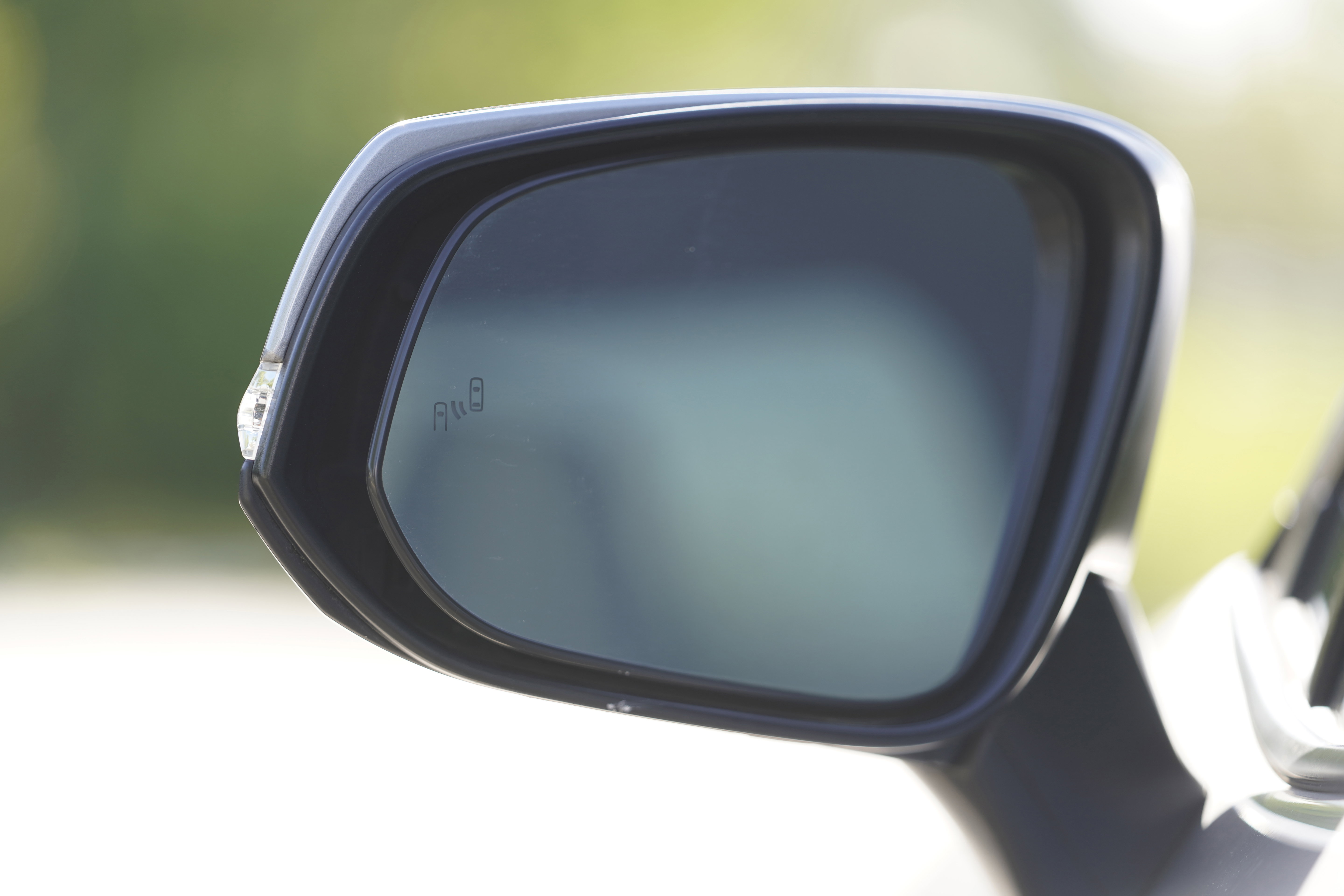 Used 2021 Toyota RAV4 Limited AWD/4WD image 50