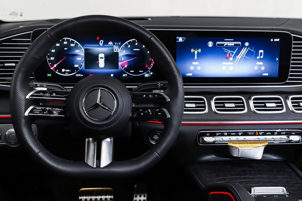 New 2026 Mercedes-Benz GLS 580 4MATIC image 16