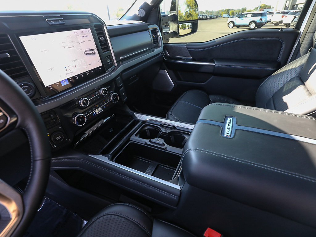 Certified 2025 Ford F250 Platinum AWD/4WD image 20