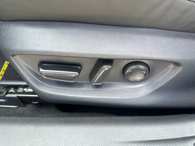 New 2026 Toyota Camry SE FWD image 17